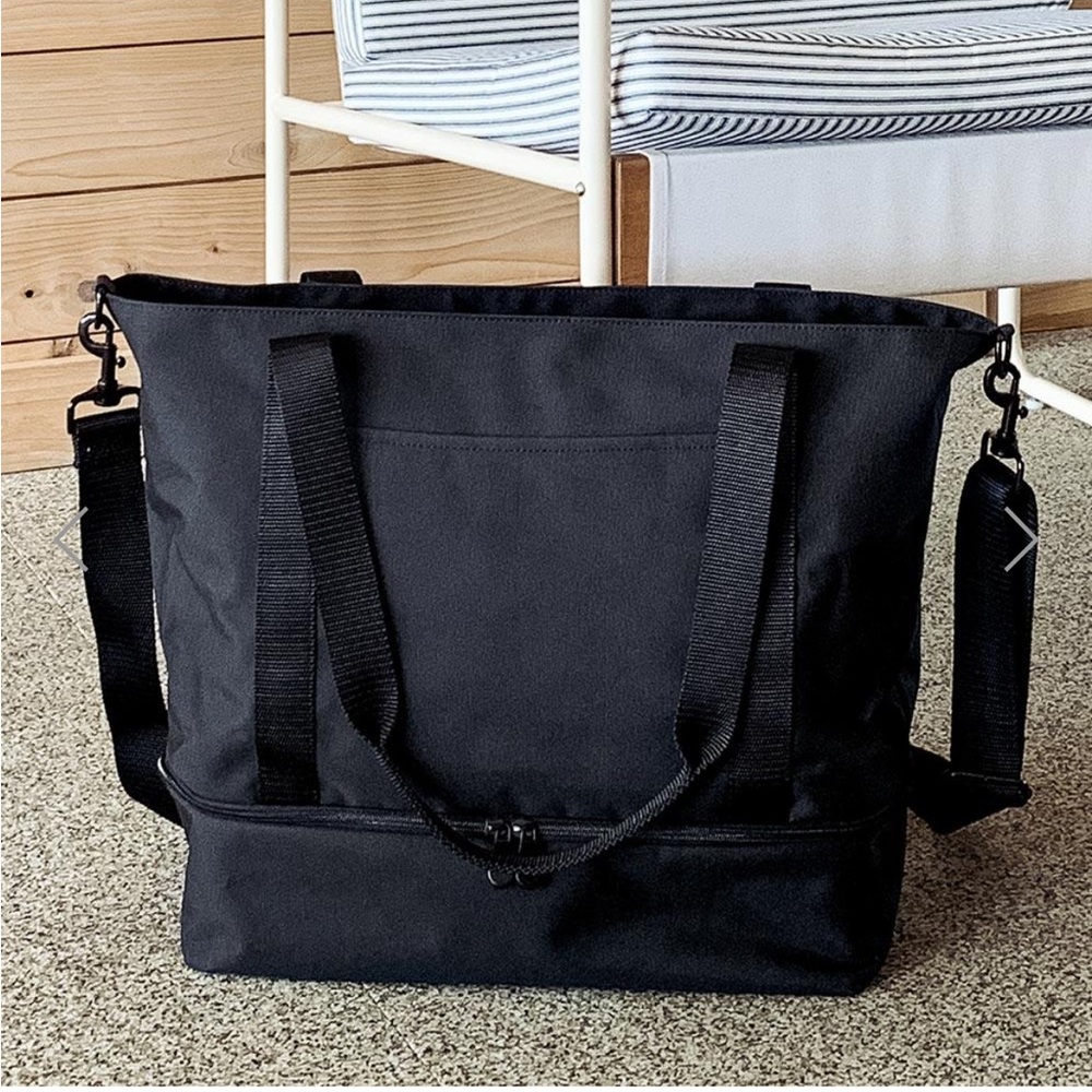 Lo & Sons Catalina Deluxe Tote